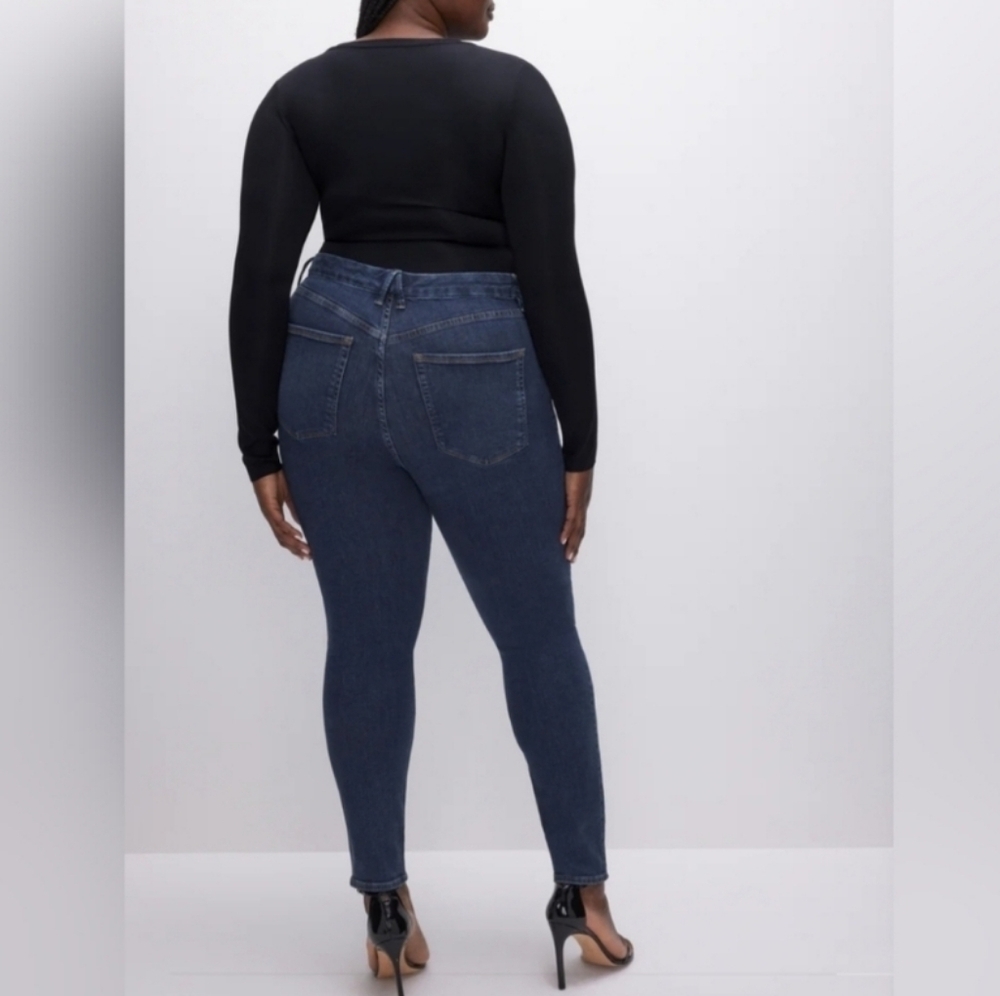 Good American Good Curve Skinny Jeans - Picture 3 of 14